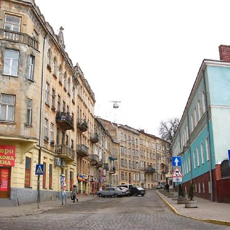 Apartment On Rappoporta 7B - 2 Lviv Exteriör bild