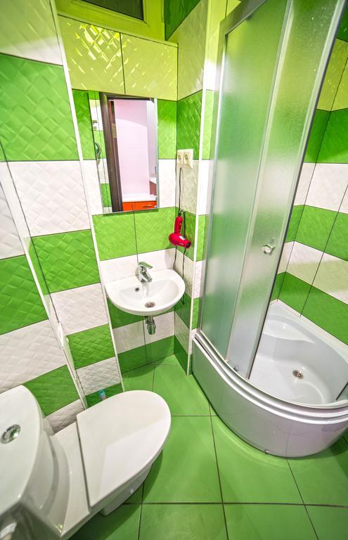 Apartment On Rappoporta 7B - 2 Lviv Exteriör bild