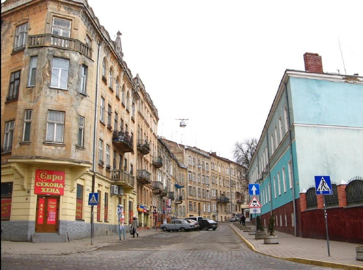 Apartment On Rappoporta 7B - 2 Lviv Exteriör bild